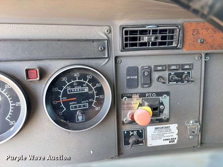 image for item ED5474 2008 Kenworth T300 dump truck