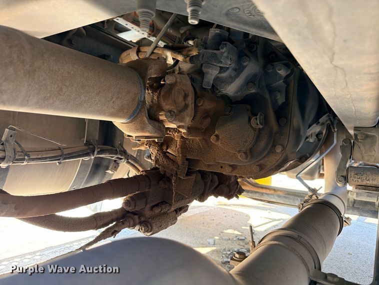 image for item ED5474 2008 Kenworth T300 dump truck
