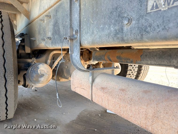 image for item ED5474 2008 Kenworth T300 dump truck