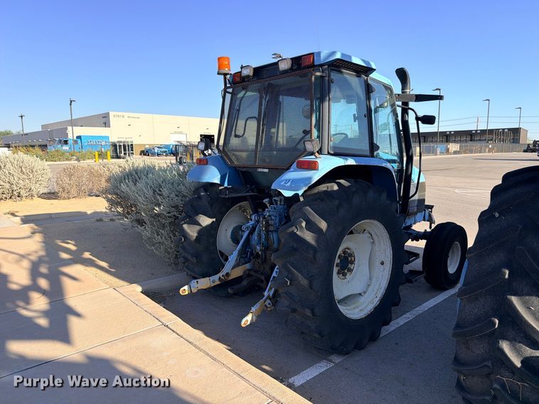 image for item ED5475 2001 New Holland TS110 tractor
