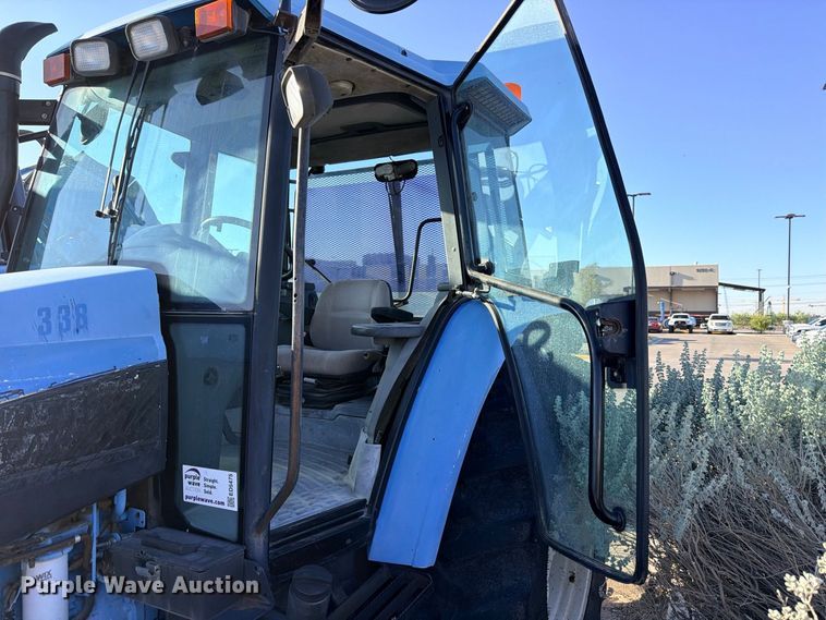 image for item ED5475 2001 New Holland TS110 tractor