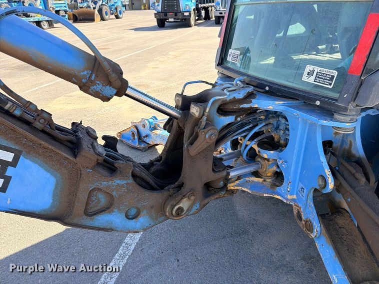 image for item ED5476 2006 John Deere 310SG backhoe