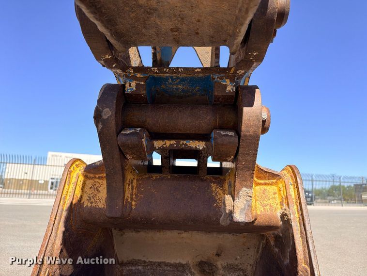 image for item ED5476 2006 John Deere 310SG backhoe