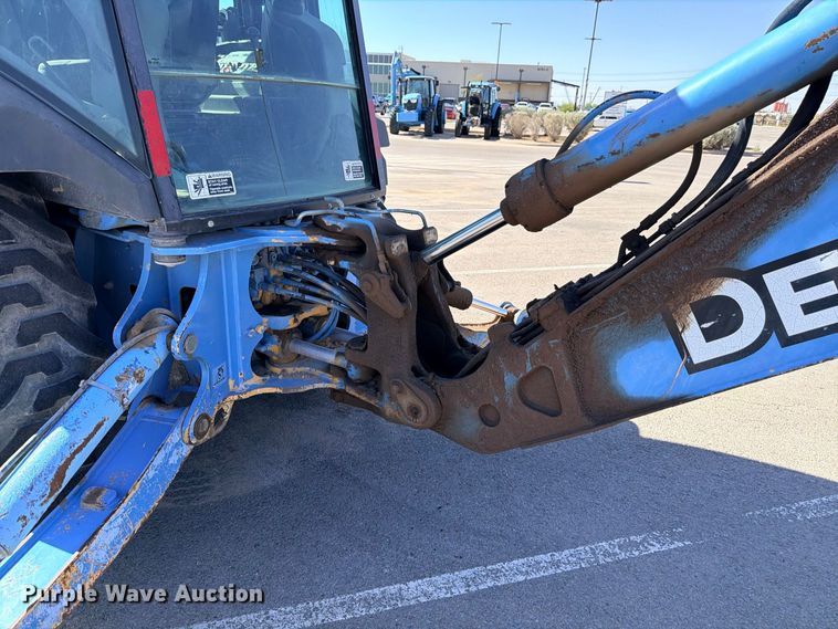 image for item ED5476 2006 John Deere 310SG backhoe