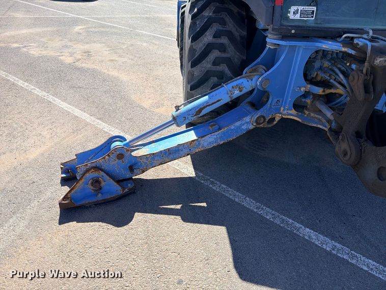 image for item ED5476 2006 John Deere 310SG backhoe
