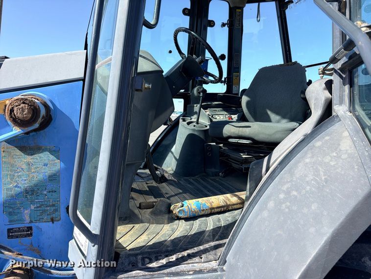image for item ED5476 2006 John Deere 310SG backhoe