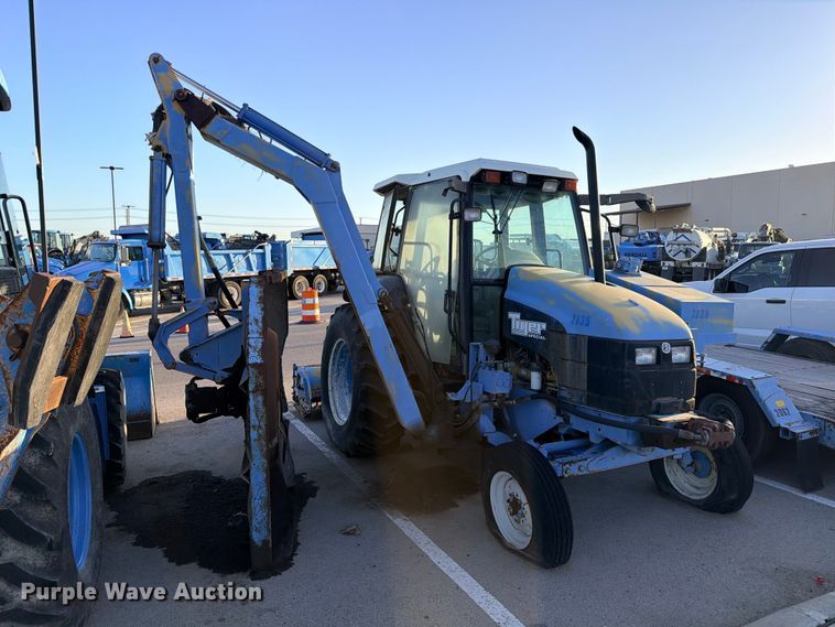 image for item ED5477 New Holland T5100 tractor