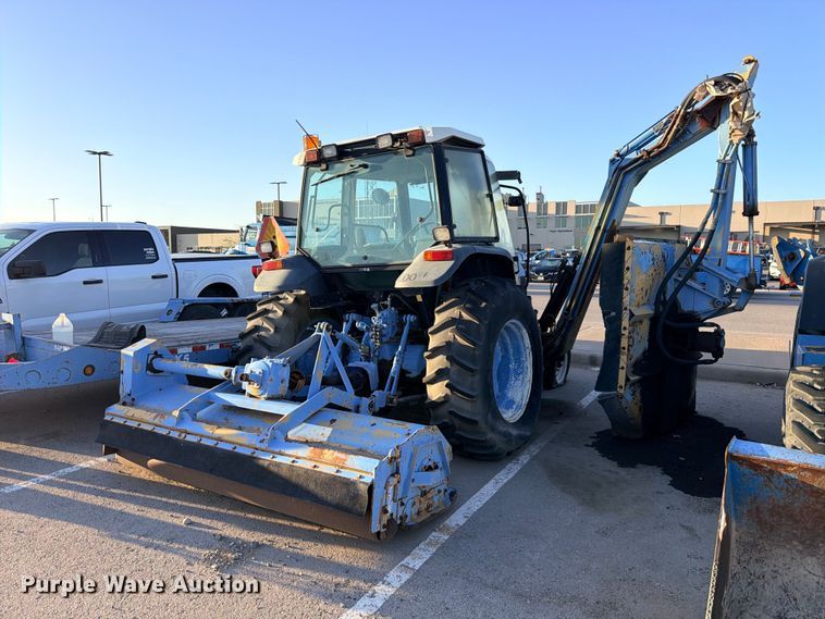 image for item ED5477 New Holland T5100 tractor