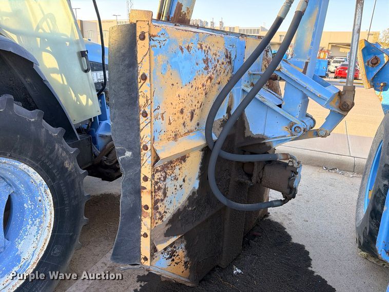 image for item ED5477 New Holland T5100 tractor