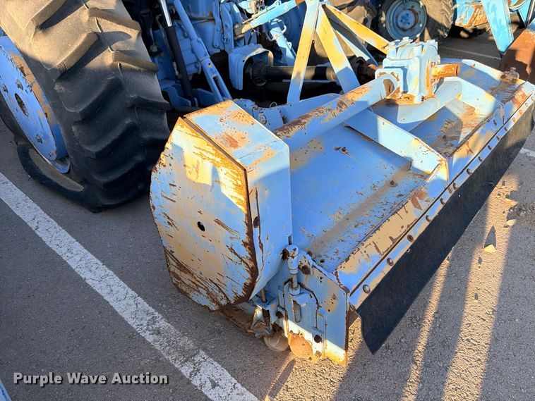 image for item ED5477 New Holland T5100 tractor