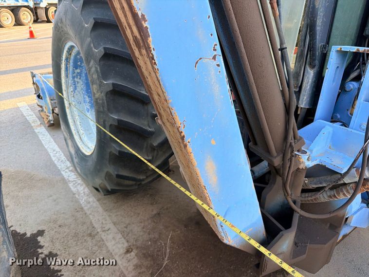 image for item ED5477 New Holland T5100 tractor