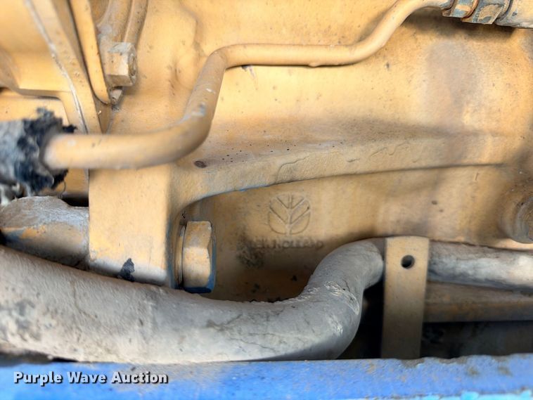 image for item ED5477 New Holland T5100 tractor