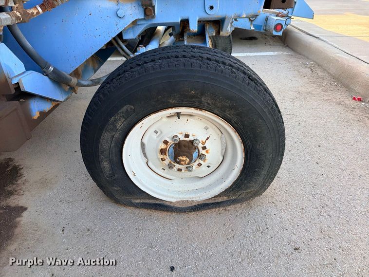 image for item ED5477 New Holland T5100 tractor