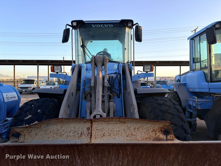 image for item ED5478 2008 Volvo L70F wheel loader