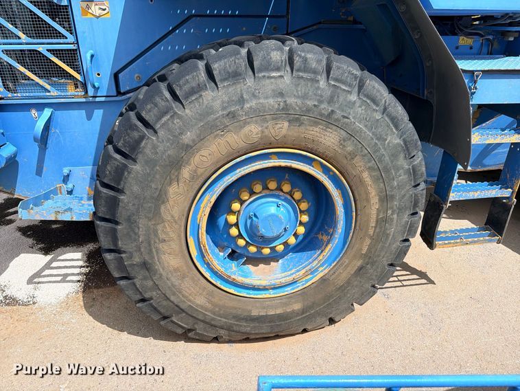 image for item ED5478 2008 Volvo L70F wheel loader