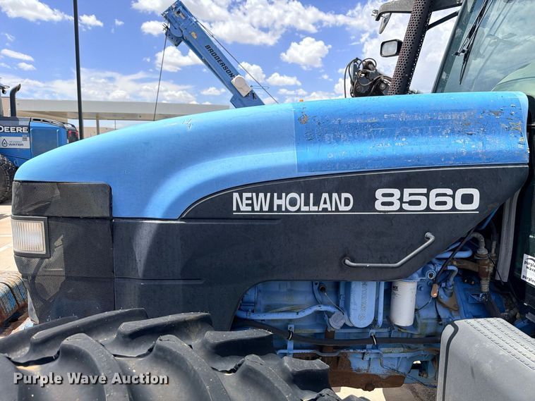 image for item ED5479 New Holland 8560 MFWD tractor