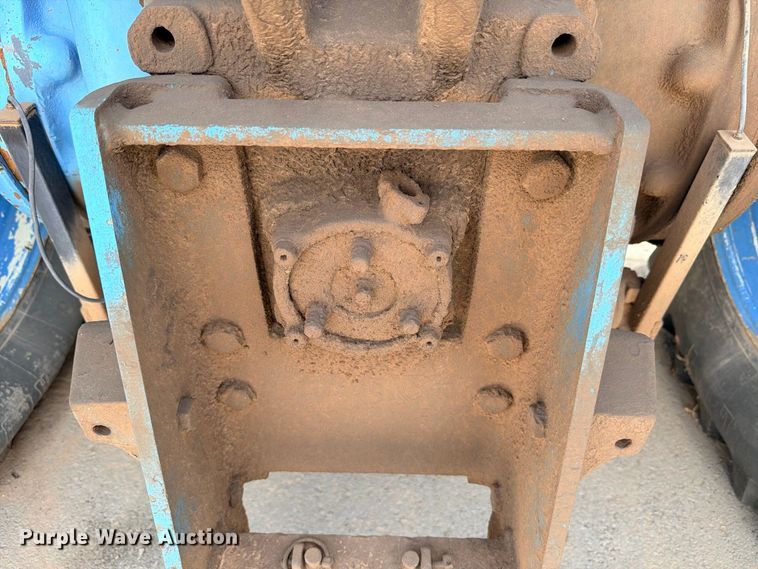 image for item ED5479 New Holland 8560 MFWD tractor