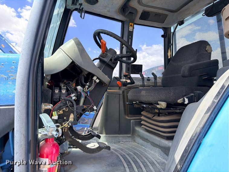 image for item ED5479 New Holland 8560 MFWD tractor