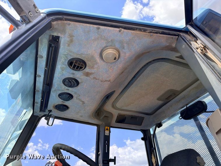 image for item ED5479 New Holland 8560 MFWD tractor