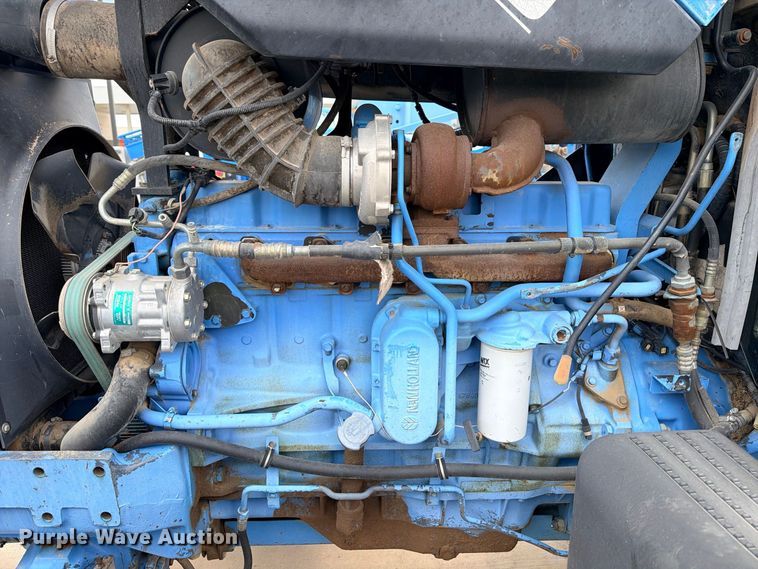 image for item ED5479 New Holland 8560 MFWD tractor