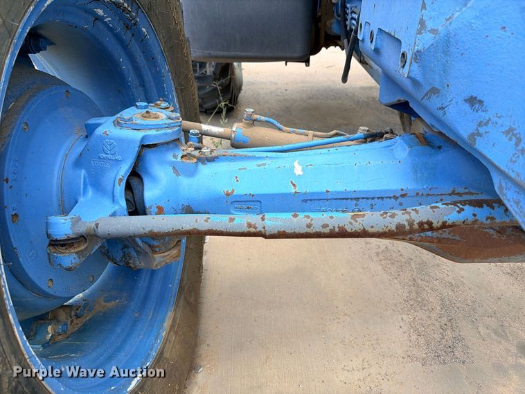 image for item ED5479 New Holland 8560 MFWD tractor