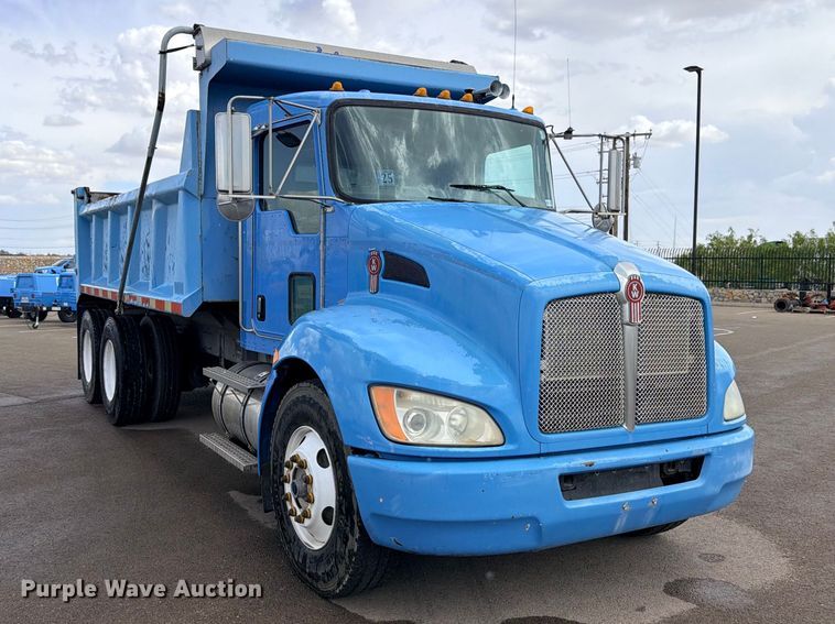image for item ED5481 2008 Kenworth T300 dump truck