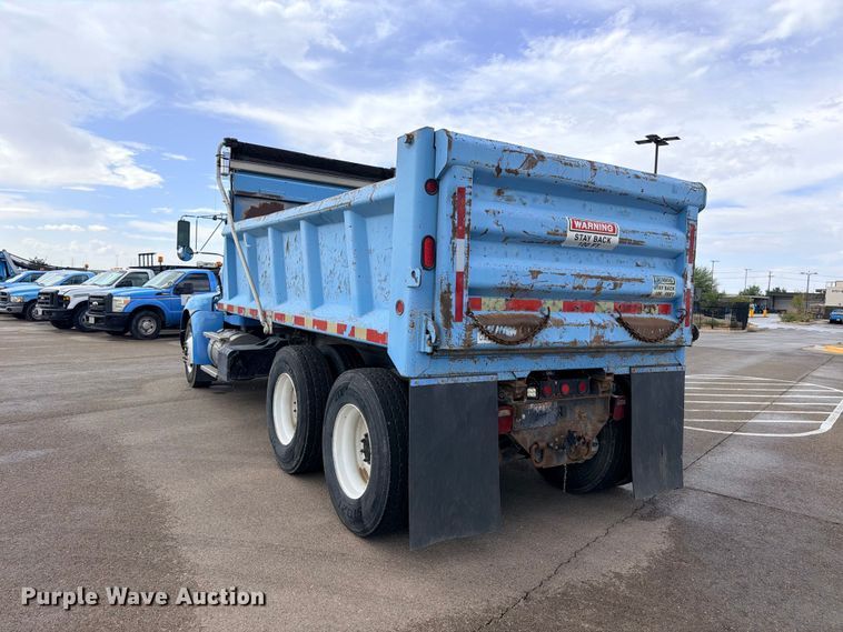 image for item ED5481 2008 Kenworth T300 dump truck