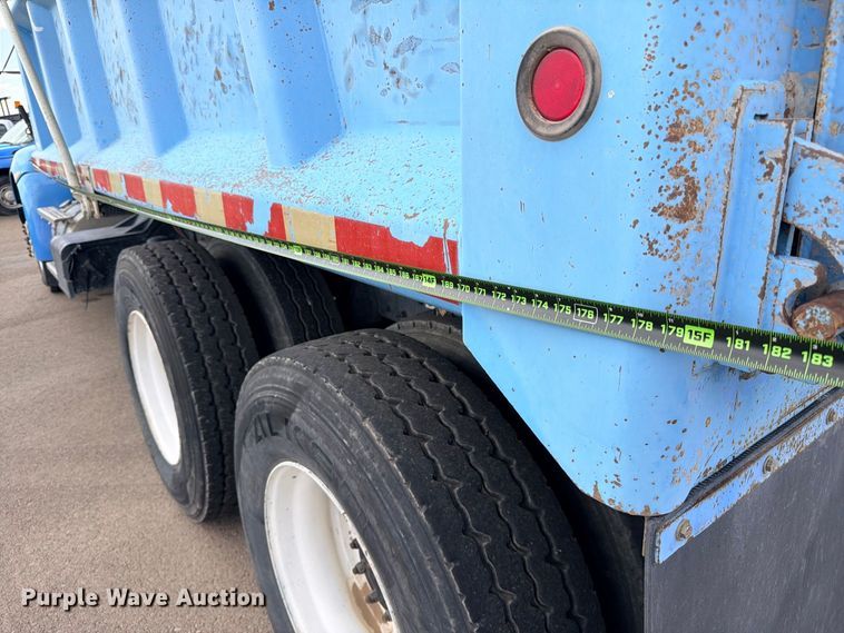 image for item ED5481 2008 Kenworth T300 dump truck