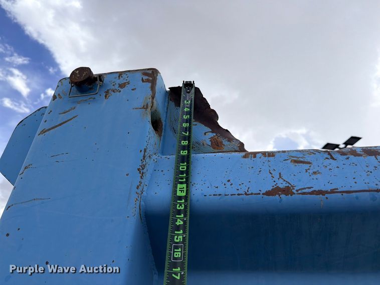 image for item ED5481 2008 Kenworth T300 dump truck