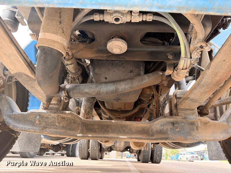 image for item ED5481 2008 Kenworth T300 dump truck