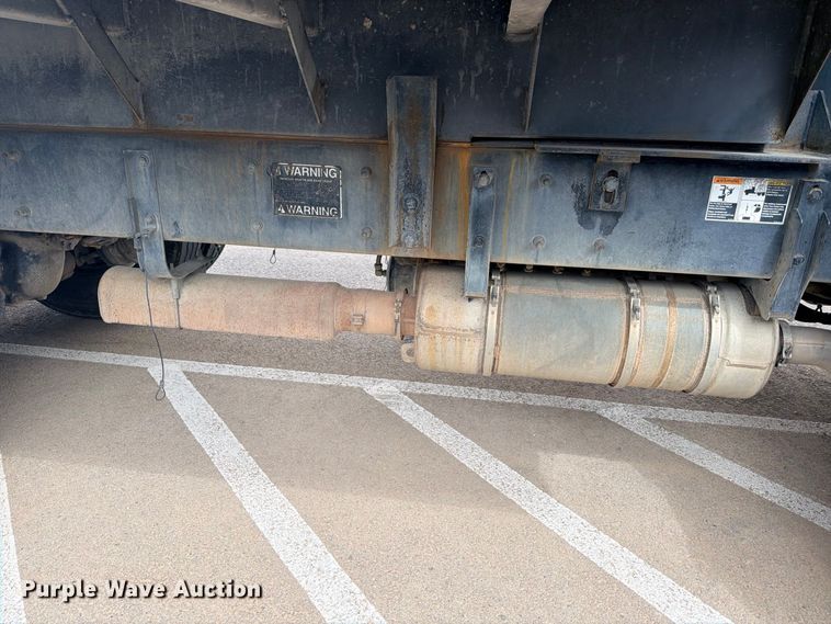 image for item ED5481 2008 Kenworth T300 dump truck