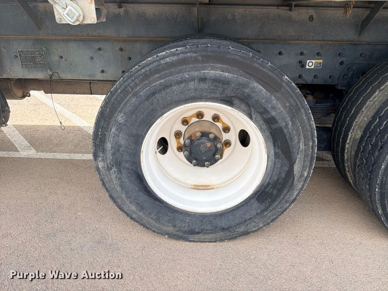 image for item ED5481 2008 Kenworth T300 dump truck