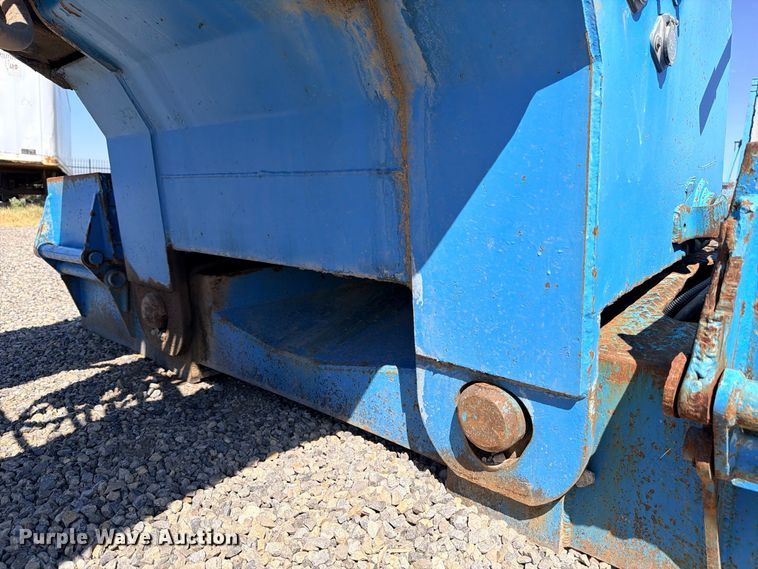 image for item ED5482 1994 Eager Beaver 50GSL/BR3 lowboy equipment trailer