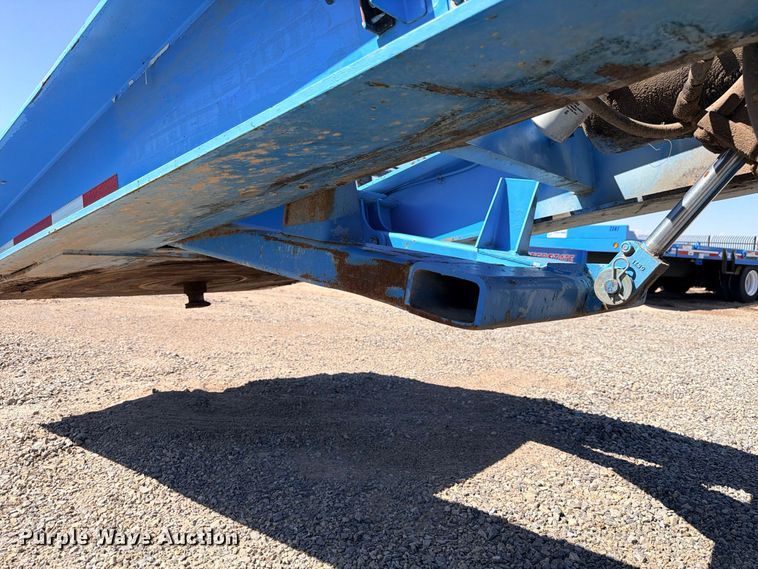 image for item ED5482 1994 Eager Beaver 50GSL/BR3 lowboy equipment trailer