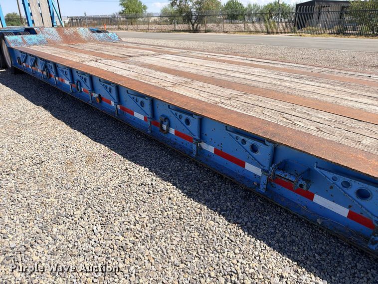 image for item ED5482 1994 Eager Beaver 50GSL/BR3 lowboy equipment trailer