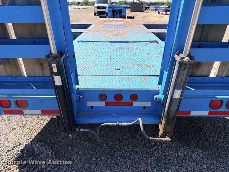 image for item ED5482 1994 Eager Beaver 50GSL/BR3 lowboy equipment trailer