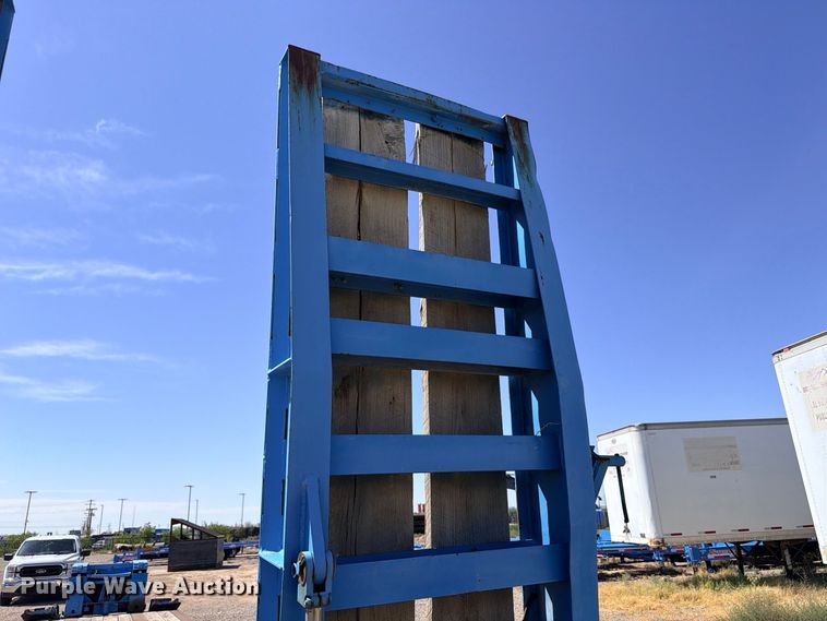 image for item ED5482 1994 Eager Beaver 50GSL/BR3 lowboy equipment trailer