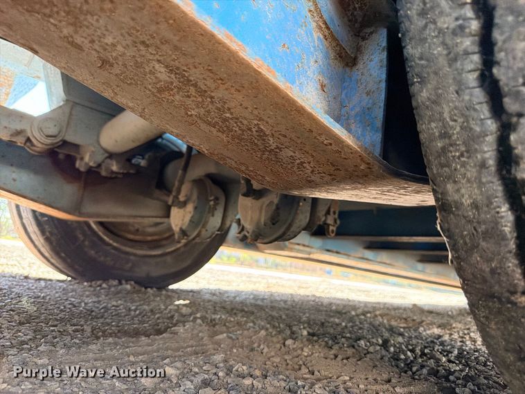 image for item ED5482 1994 Eager Beaver 50GSL/BR3 lowboy equipment trailer