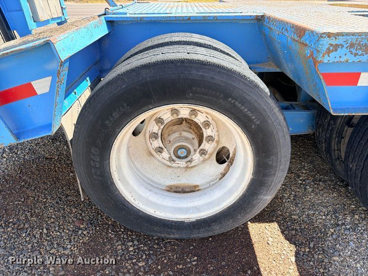 image for item ED5482 1994 Eager Beaver 50GSL/BR3 lowboy equipment trailer