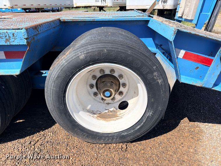 image for item ED5482 1994 Eager Beaver 50GSL/BR3 lowboy equipment trailer