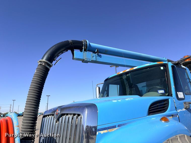 image for item ED5484 2013 International 7600 sewer jetter truck