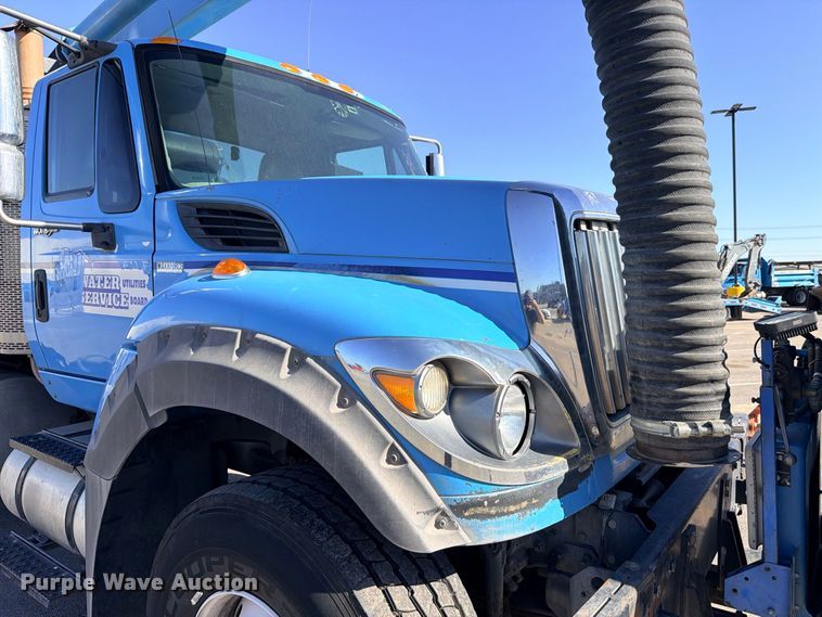 image for item ED5484 2013 International 7600 sewer jetter truck