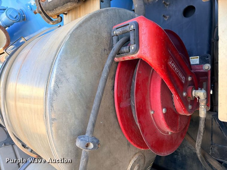 image for item ED5484 2013 International 7600 sewer jetter truck