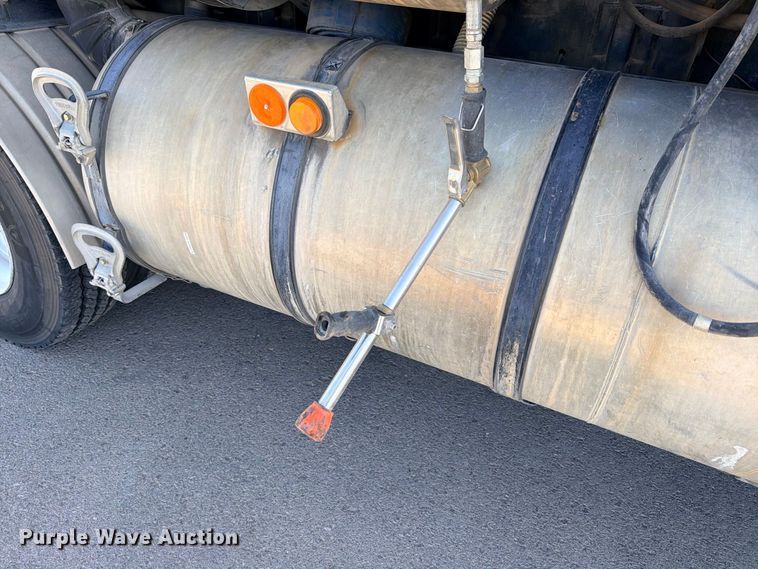 image for item ED5484 2013 International 7600 sewer jetter truck