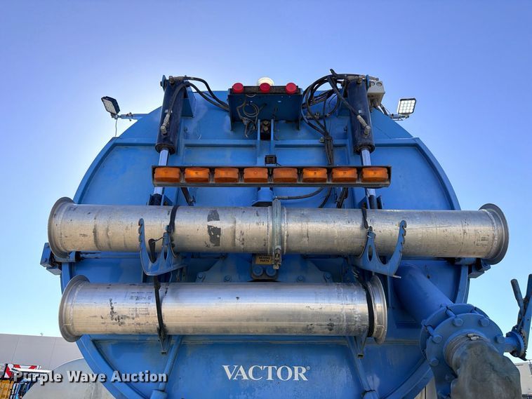 image for item ED5484 2013 International 7600 sewer jetter truck