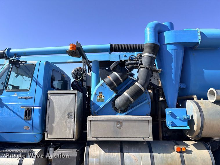 image for item ED5484 2013 International 7600 sewer jetter truck