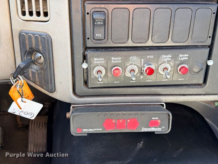 image for item ED5484 2013 International 7600 sewer jetter truck