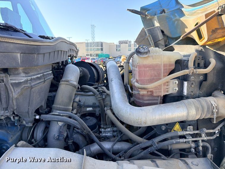 image for item ED5484 2013 International 7600 sewer jetter truck
