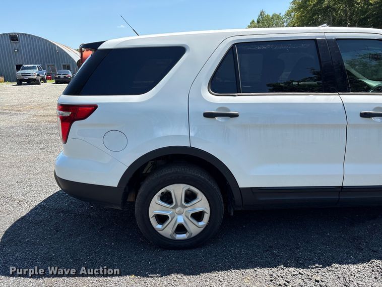 image for item EF1270 2015 Ford Explorer Police SUV
