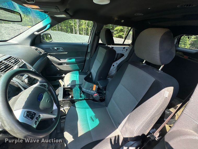 image for item EF1270 2015 Ford Explorer Police SUV